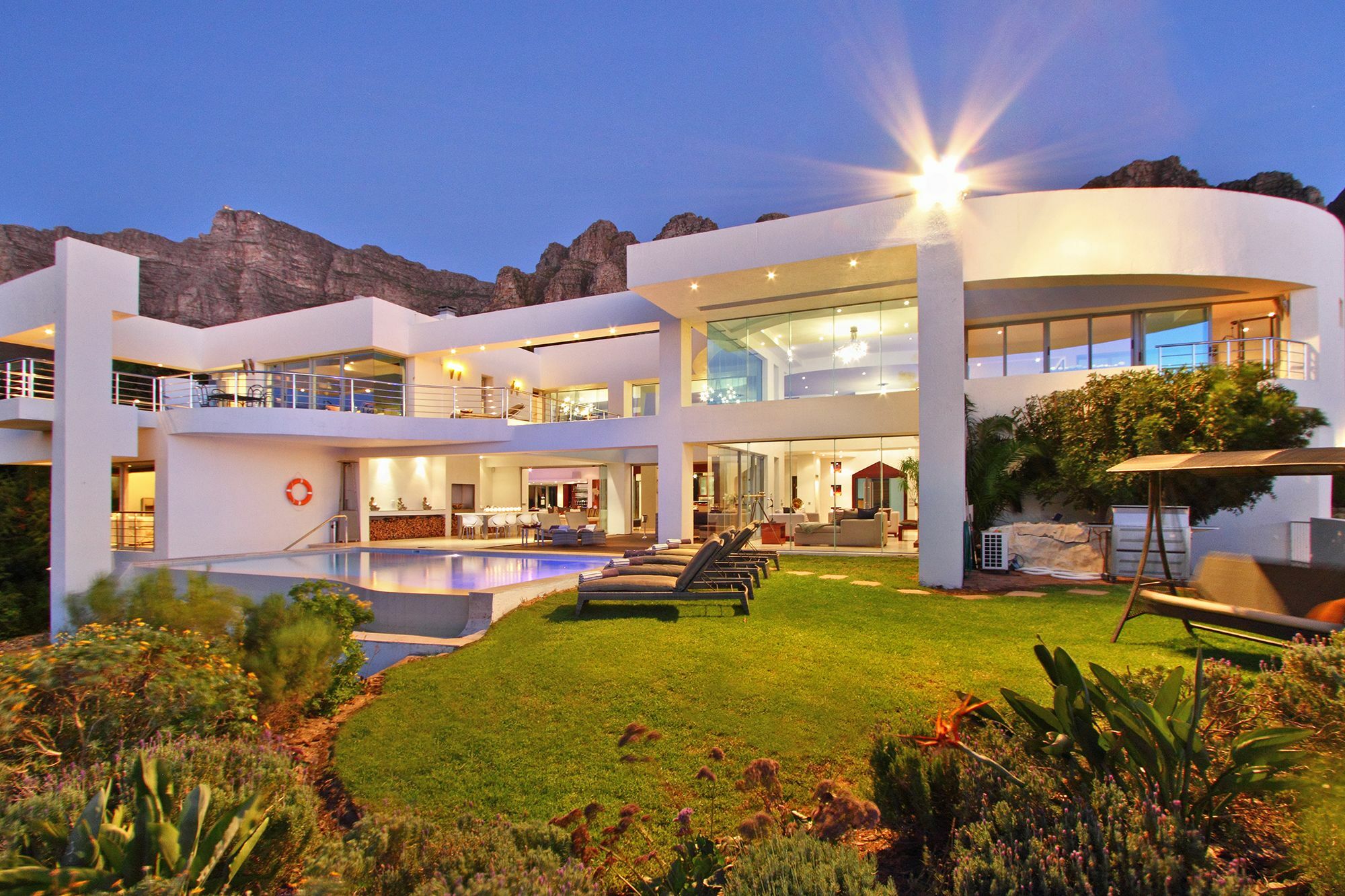 Hollywood Mansion & Spa Camps Bay Cape Town Exterior photo